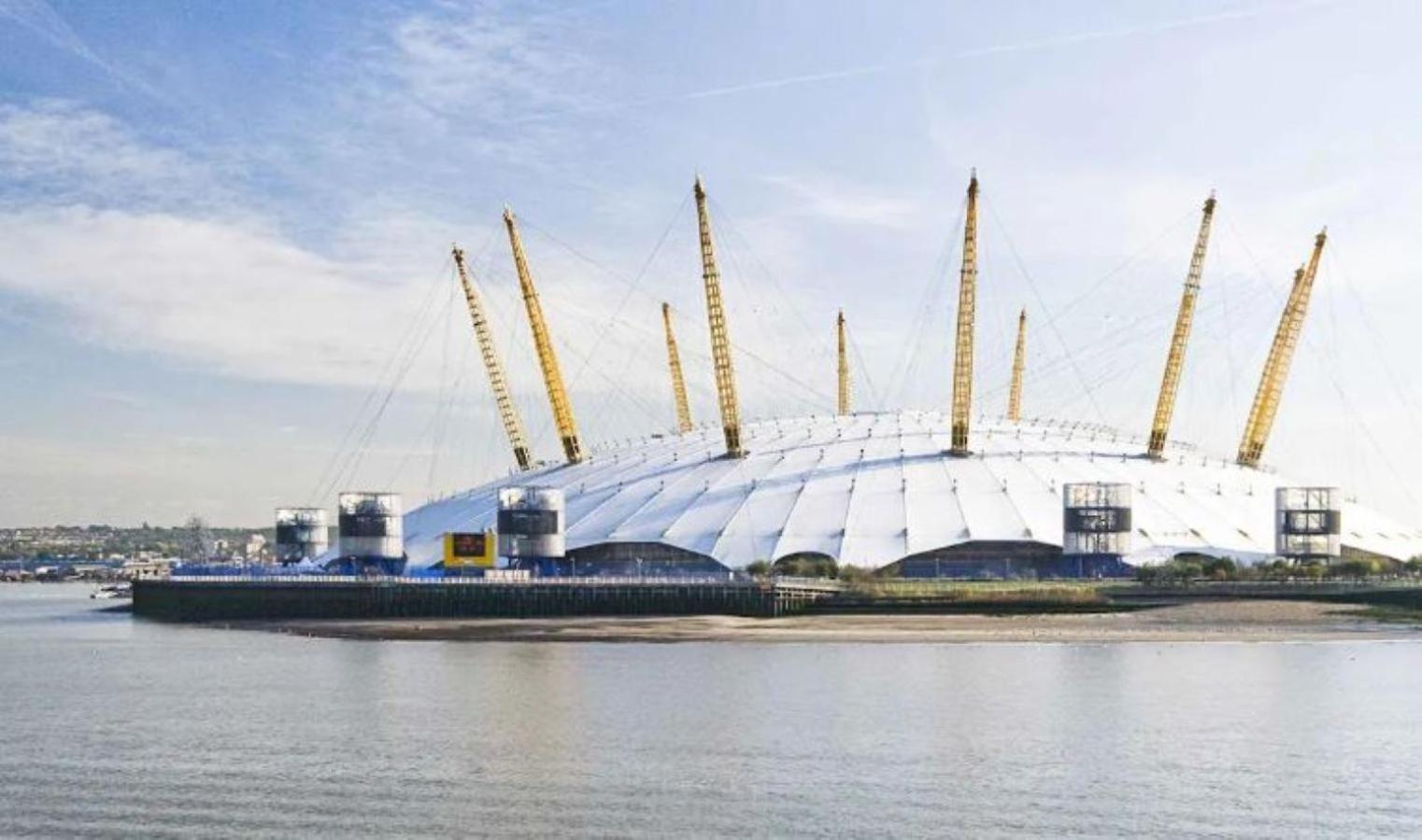 Canning Town 2 Bed Apartment Лондон Екстериор снимка