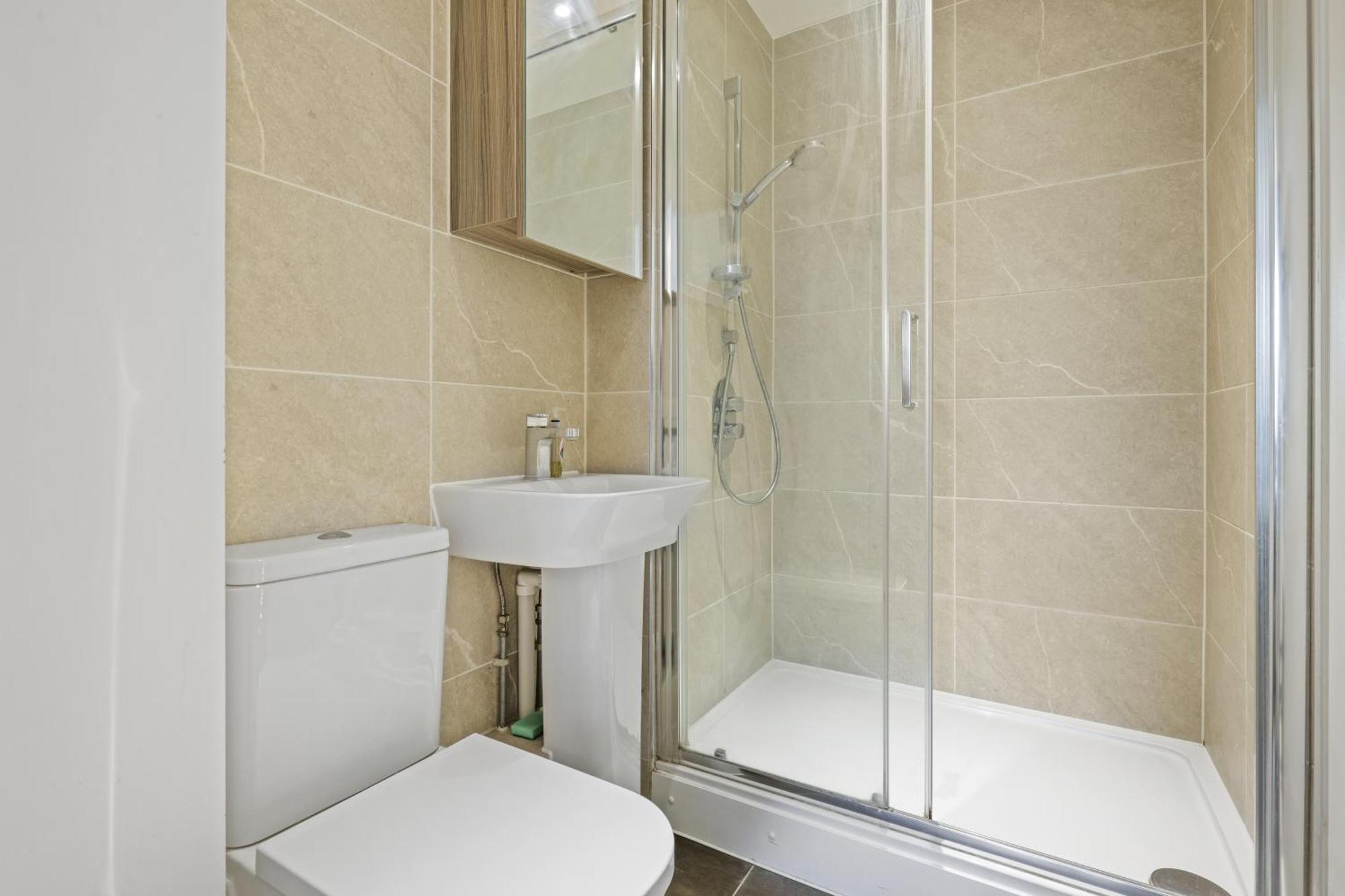 Canning Town 2 Bed Apartment Лондон Екстериор снимка